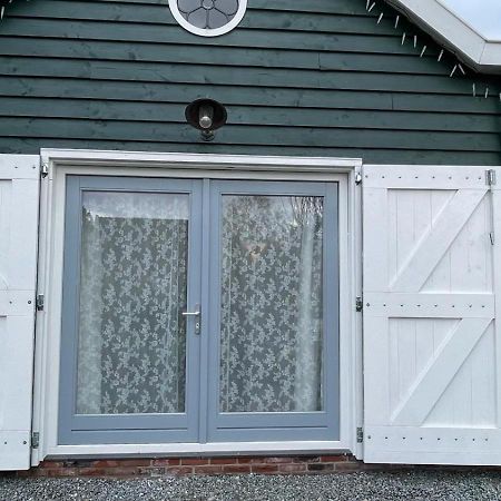 Flora'S B&B Landsmeer Exterior photo