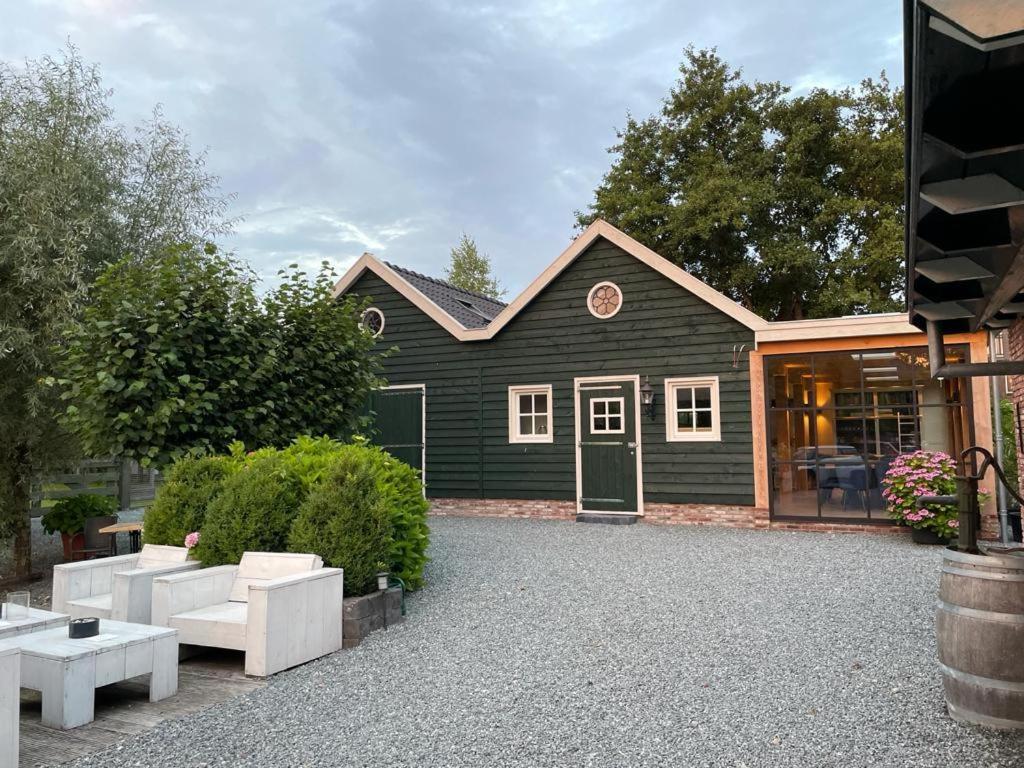 Flora'S B&B Landsmeer Exterior photo